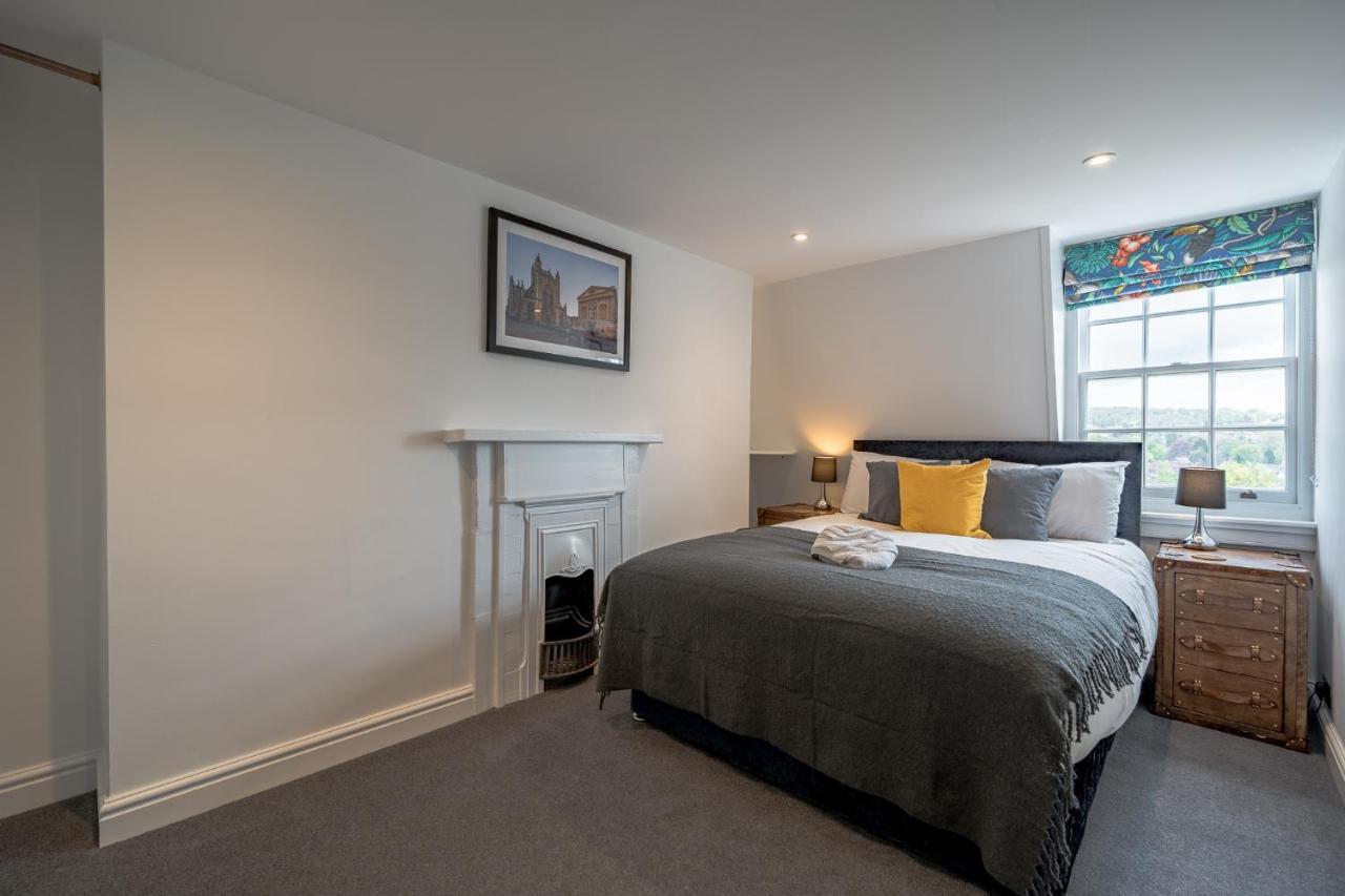 Luxurious Grand 6 Bedroom Home In Bath - Perfect For Groups & Sleeps 12! Exterior photo